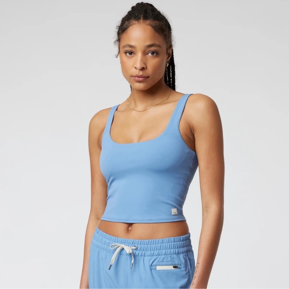 Vuori Women's Blue Tank Top Vuori Women's Daily Crop Top |
Elevate size large - Picture 11 of 12